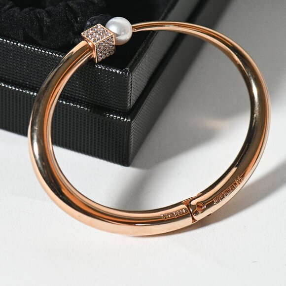 Vita Fede Rose Gold Plated Bracelet with Pearl and Pave Crystal Detailing - Picture 4 of 9